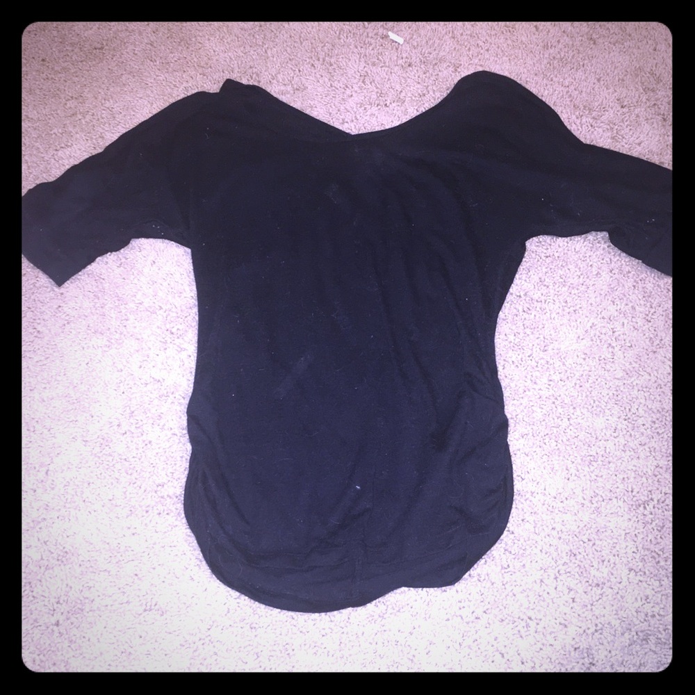 Place half sleeve shirt